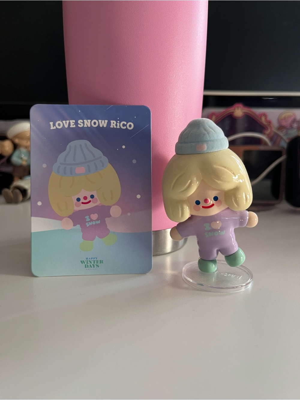 F.un finding unicorn love snow Rico figure
